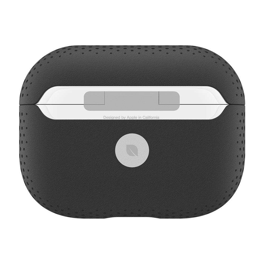 Чехол Incase Reform Sport Case для зарядного кейса AirPods Pro. Цвет: черный